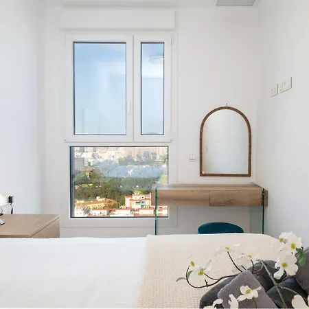 Apartment Xpce Urban 17 Skyline - Parking Free