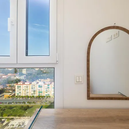 Xpce Urban 17 Skyline - Parking Free Apartment Malaga