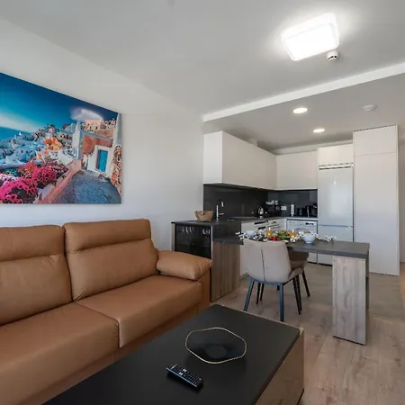 Xpce Urban 17 Skyline - Parking Free Apartmán Màlaga
